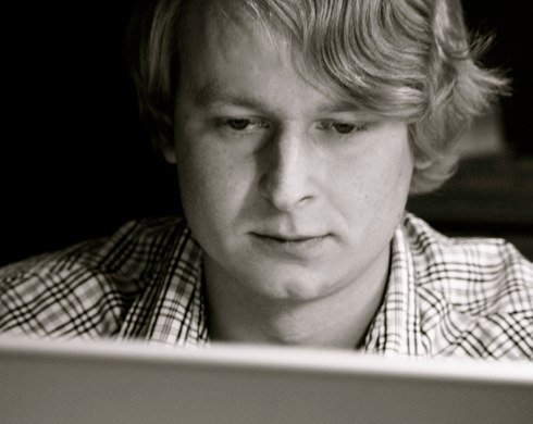 Рабочие места: рассказ Дмитрия Честных, популярного блоггера, разработчика множества полезных программ