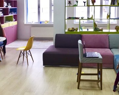 Рабочие места: Василий Иванов, генеральный директор продуктовой IT-компании KeepSolid