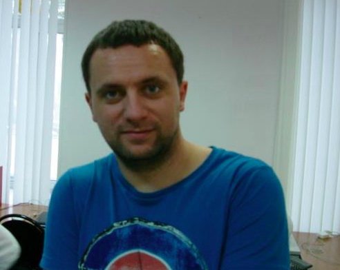 Рабочие места: Виктор Захарченко