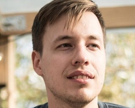 «Большинство думает: мне платят деньги за то, что я пью пиво». Интервью с пивным сомелье Юрием Сусовым