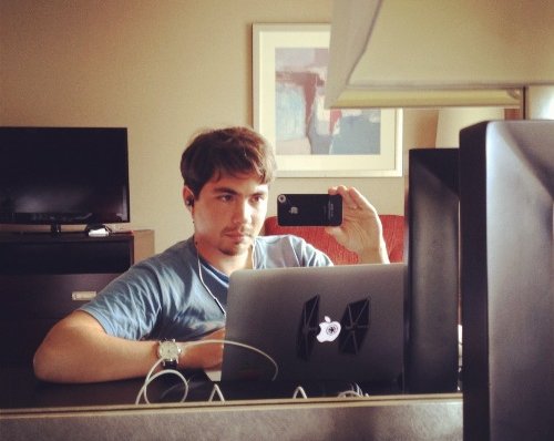 Рабочие места: Руслан Фазлыев, известный стартапер, автор Ecwid и X‑Cart