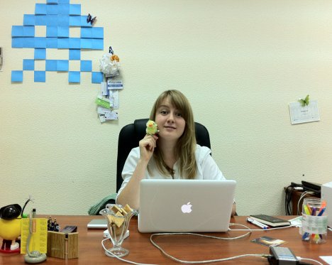 Рабочие места: Марина (Маринка) Корецкая, соведущая Радио‑Т и зам. директора по маркетингу NIC.UA