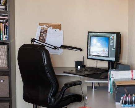 Рабочие места: Дмитрий Коваленко, спортивный фотограф