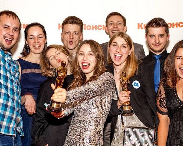 Рабочие места: интервью с Лизой Сургановой, главным редактором «КиноПоиска»