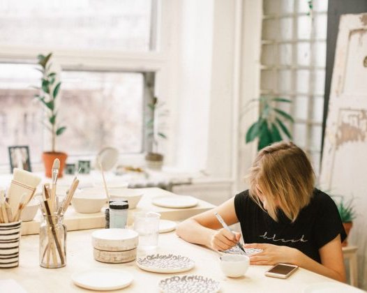 Рабочие места: Наташа Клемазова, иллюстратор и графический дизайнер